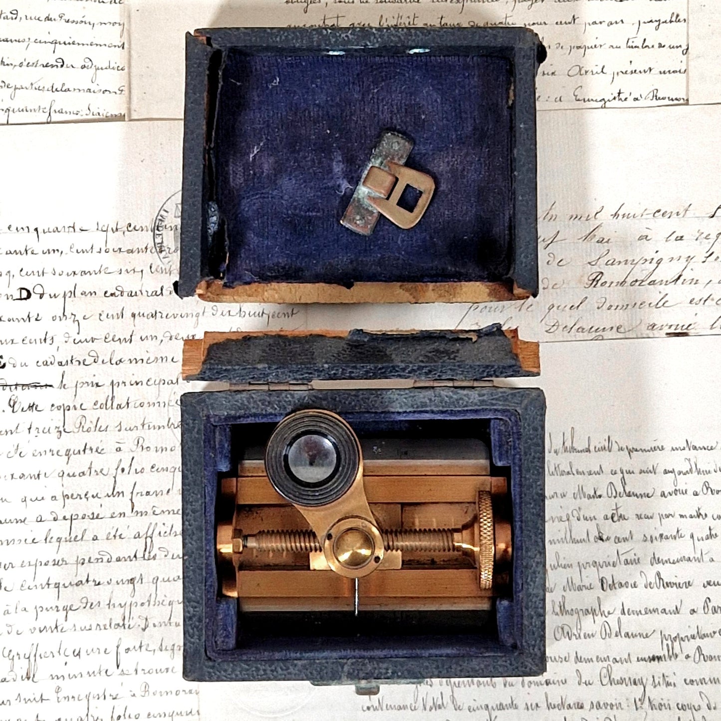 precision folding magnifier victorian