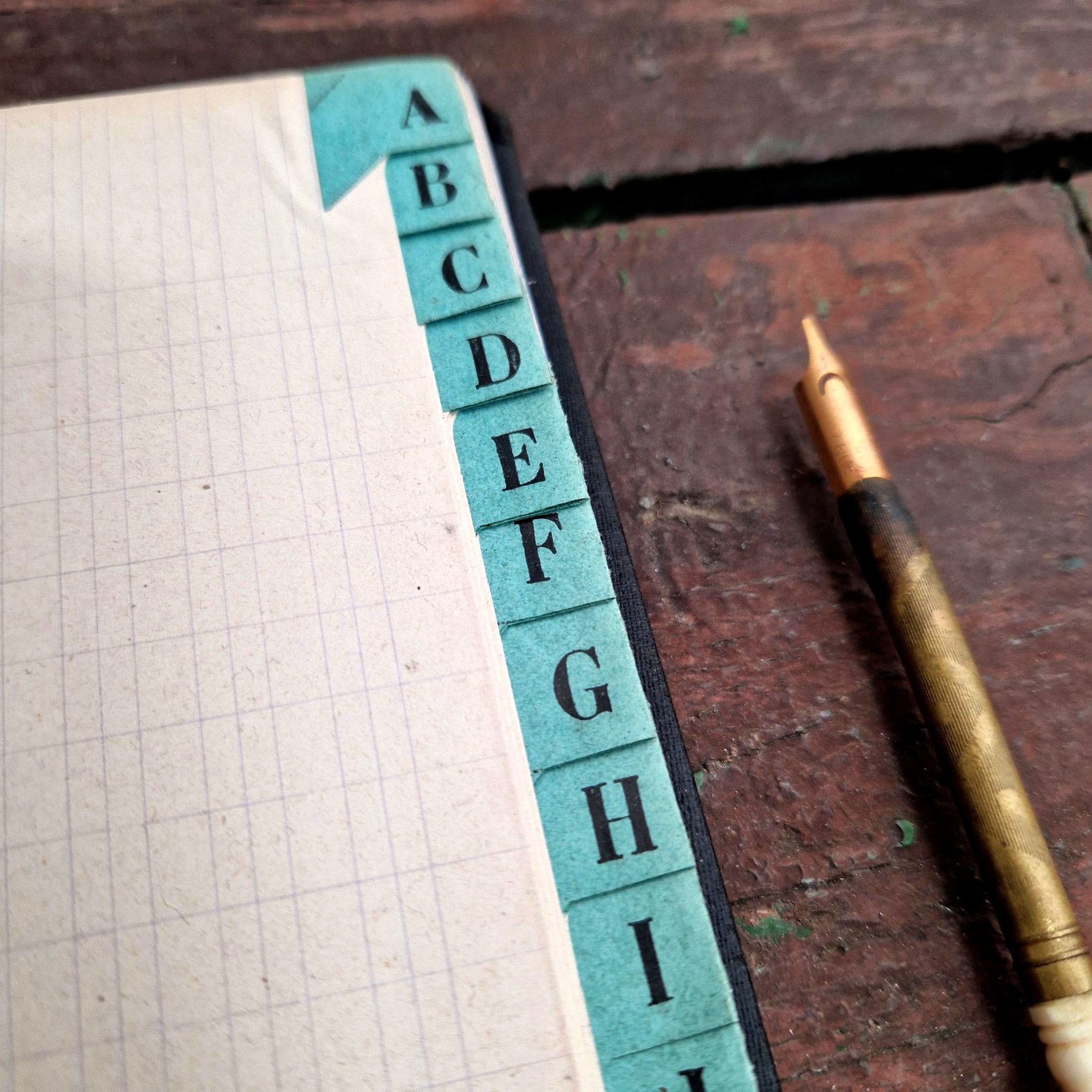 registre ancien onglets a-z