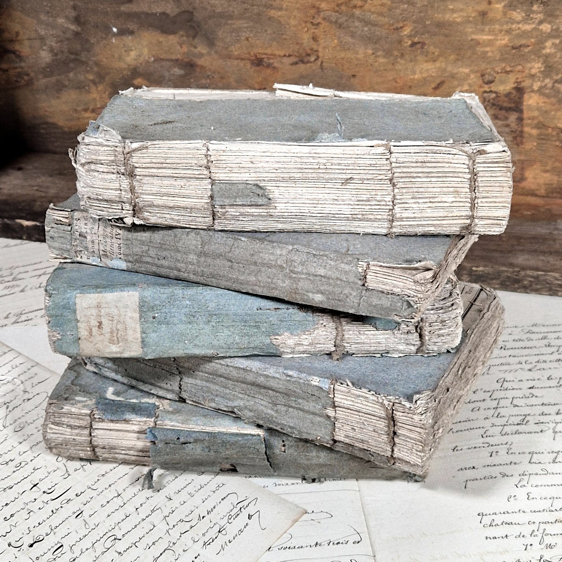 reliure d'attente bleue livres anciens