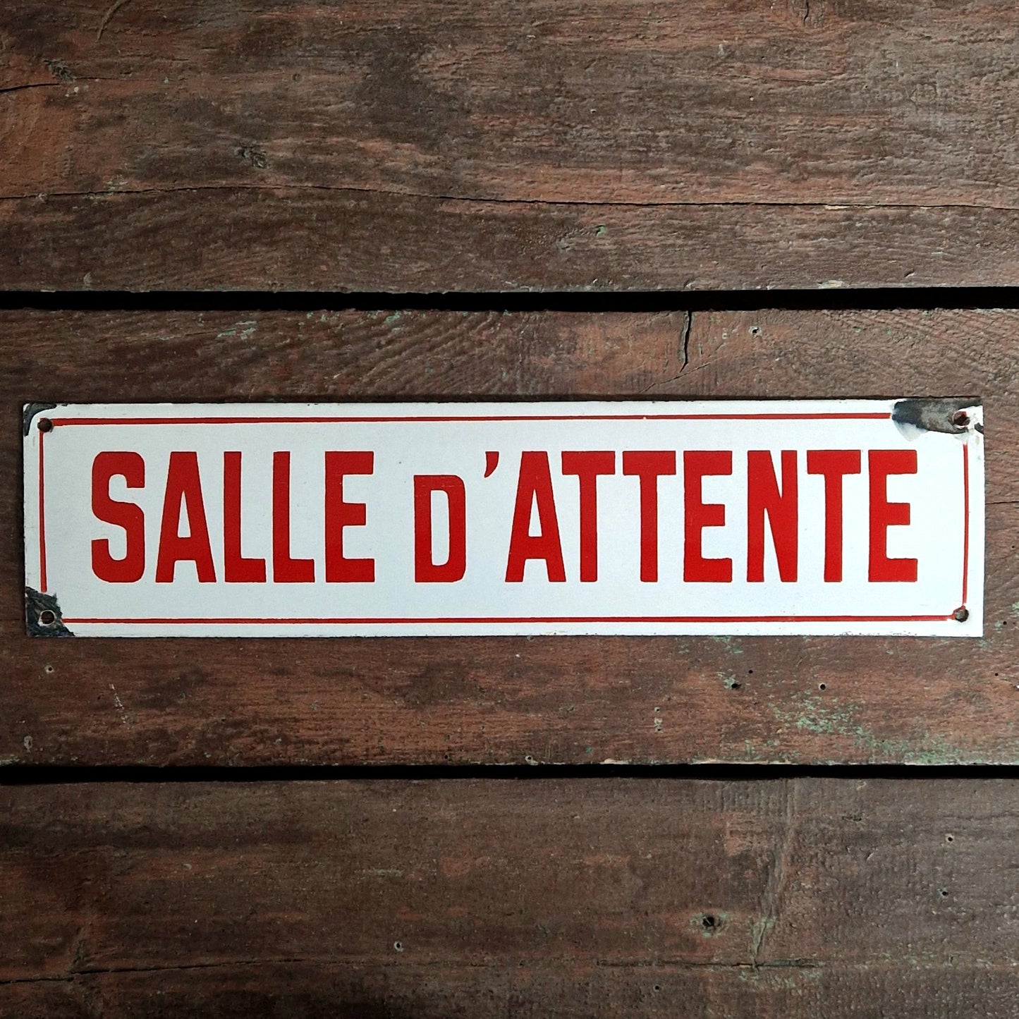 Large enamel sign "Waiting Room"
