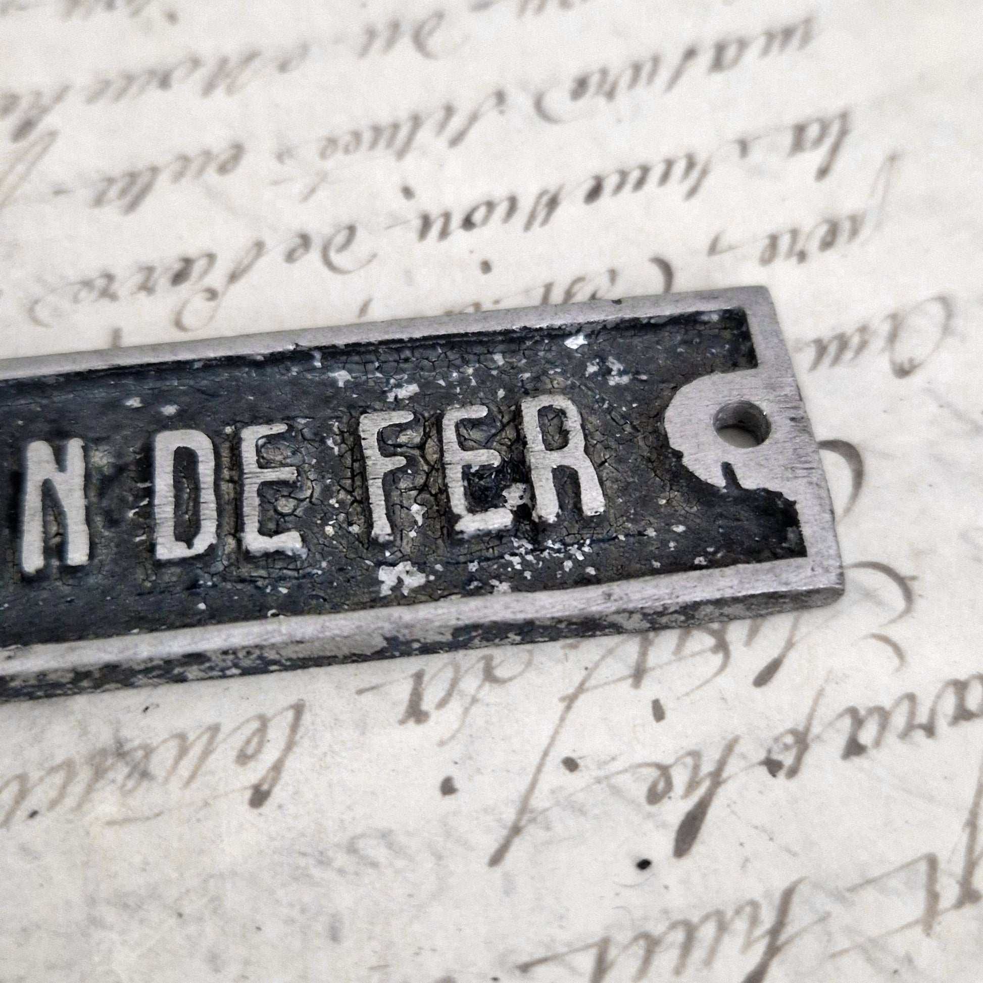 signaletique chemin de fer metal