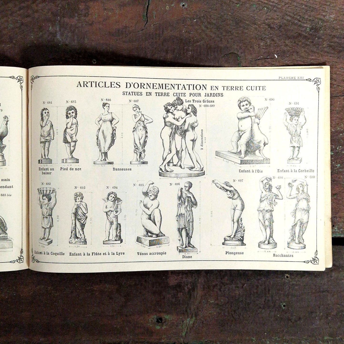 statues terre cuite decoration