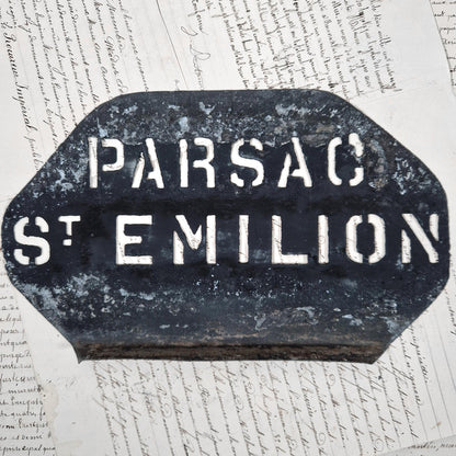 stencil metal saint-émilion