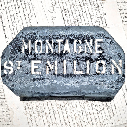 stencil wine montagne saint emilion