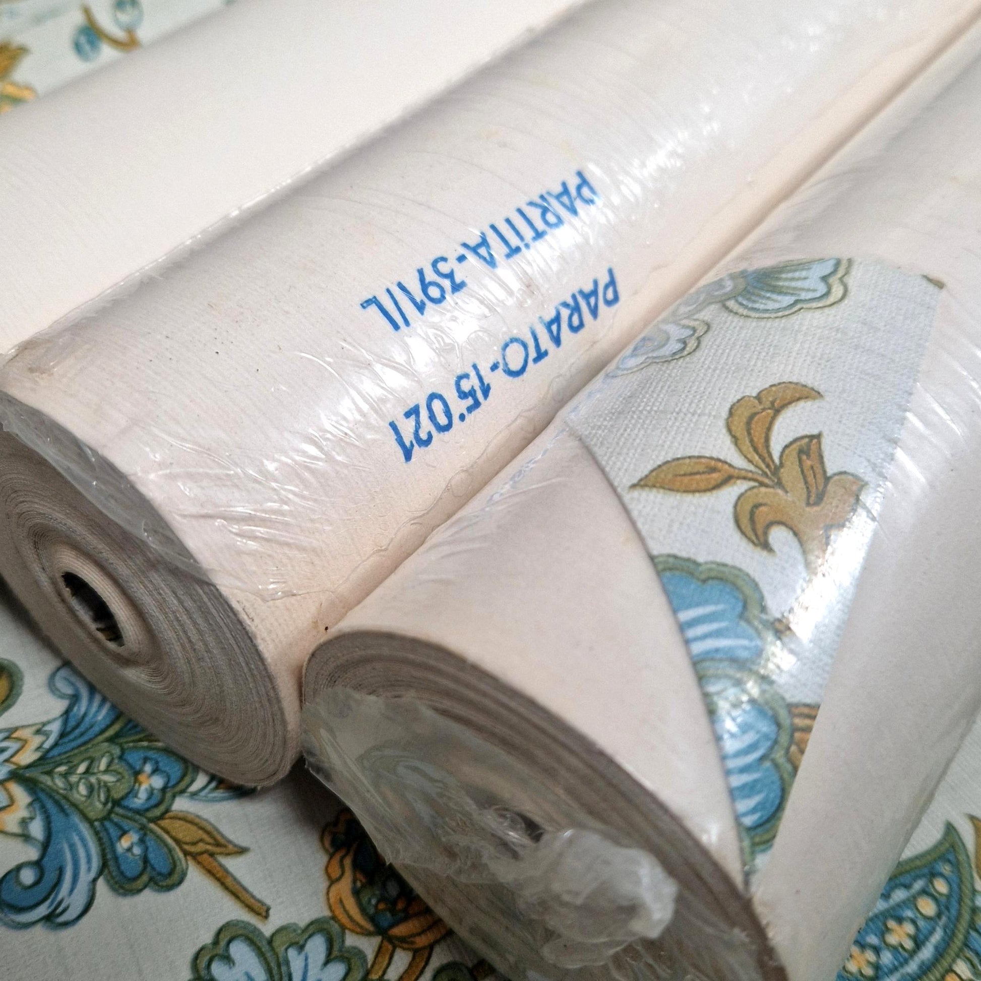 tapisserie florale bleu or 1970