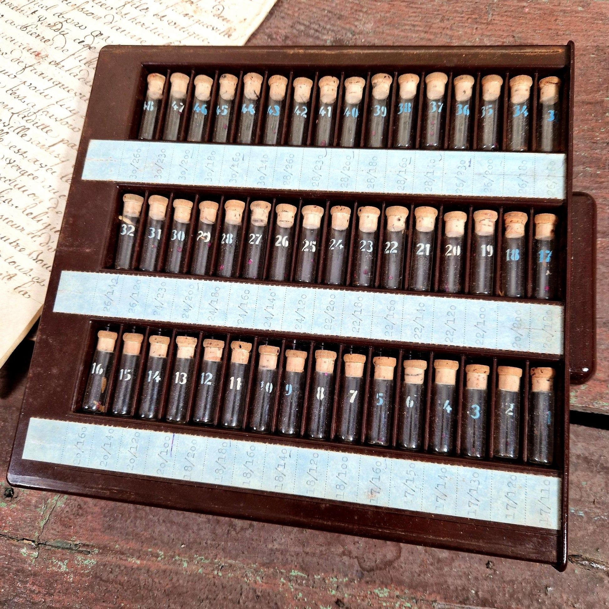 tiroir horloger rubis montre