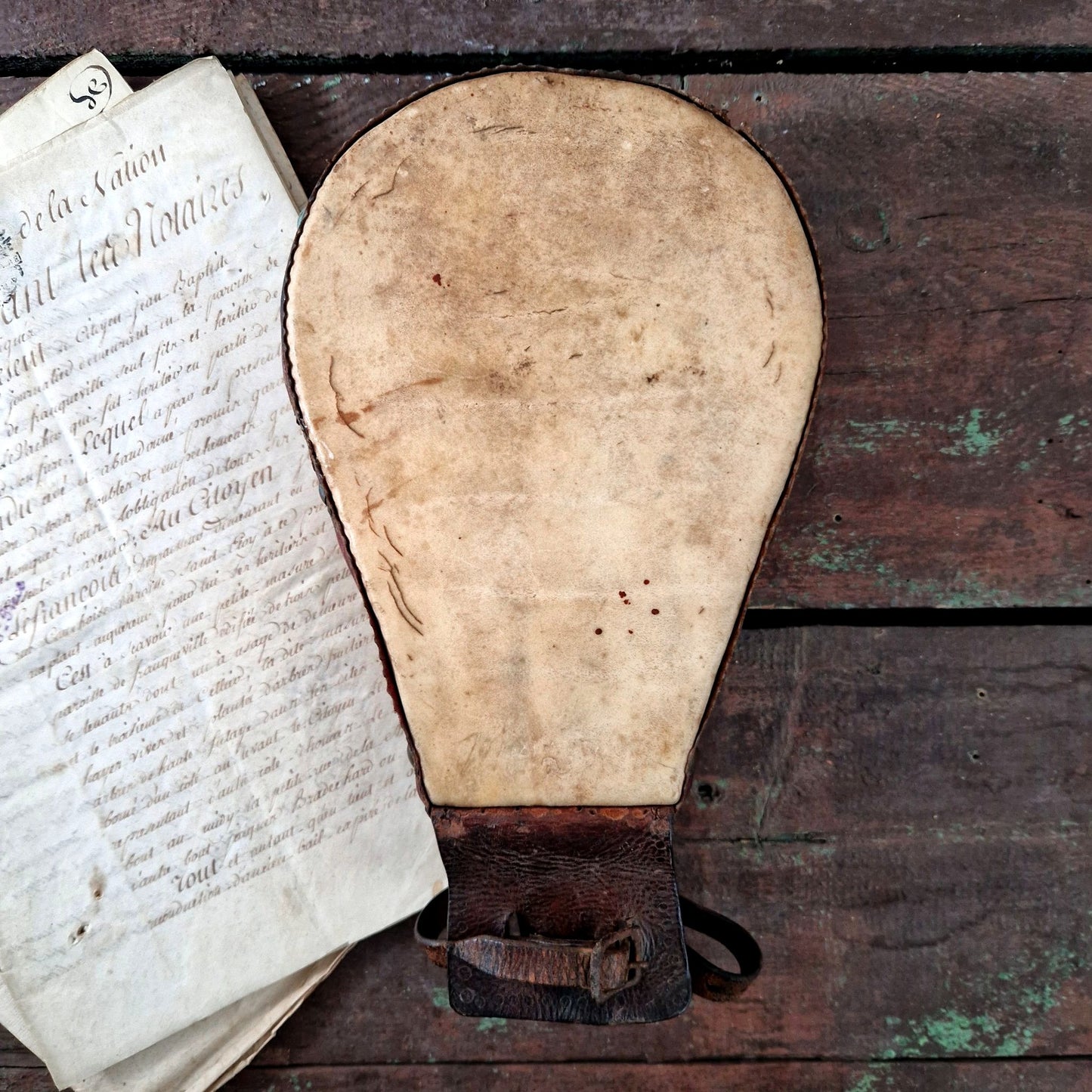 traditional paddle glove french ball game