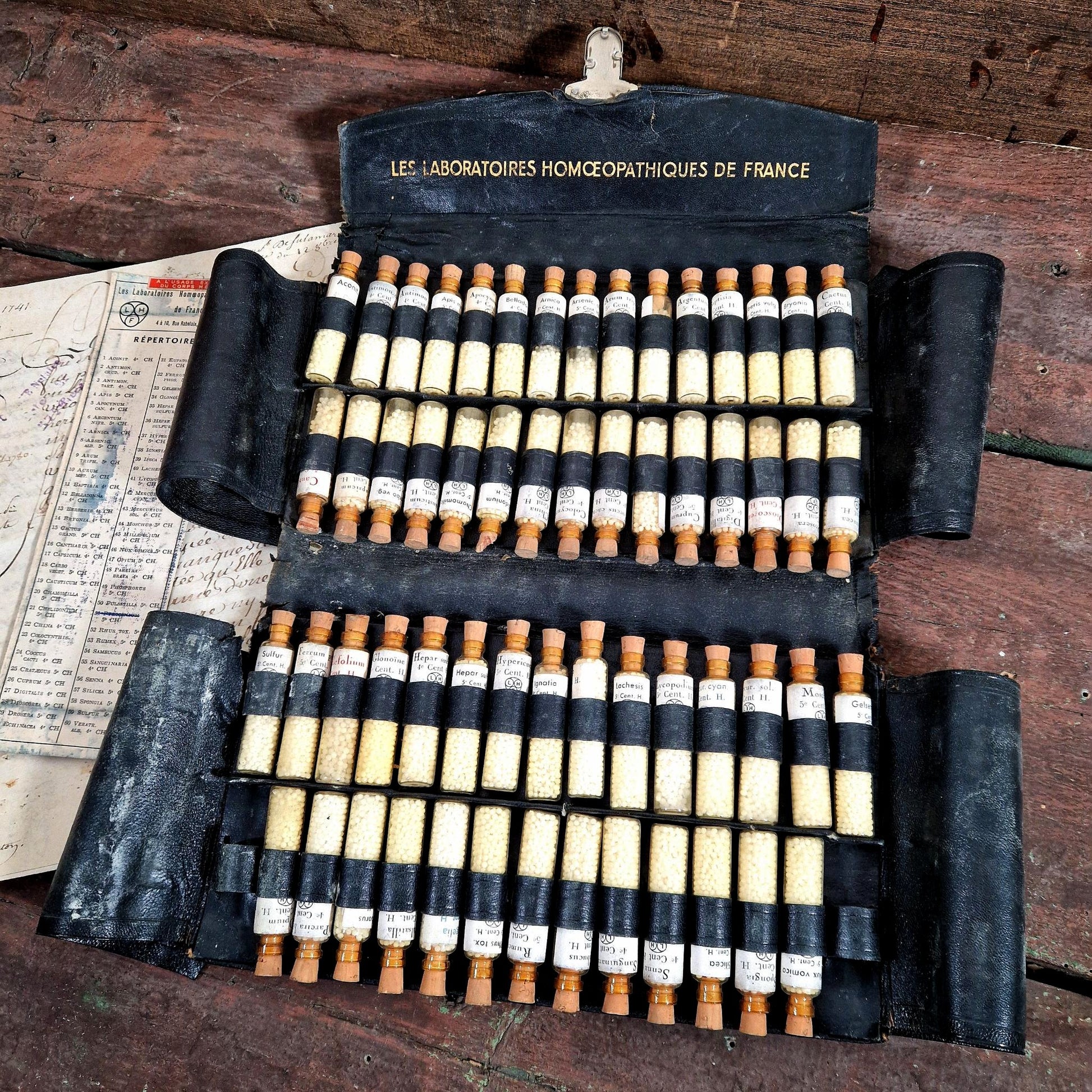 trousse homeopathie ancienne lhf