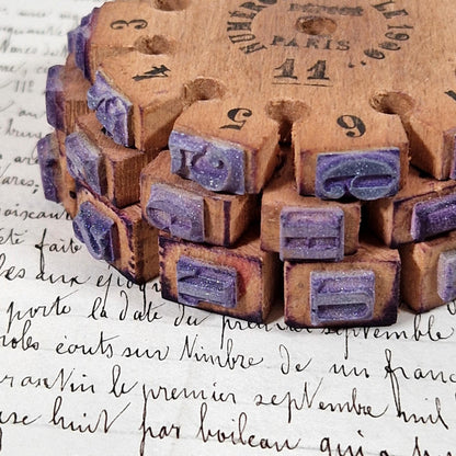 typographie ancienne bois caoutchouc