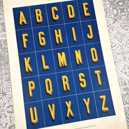 typographie botzum ombre jaune