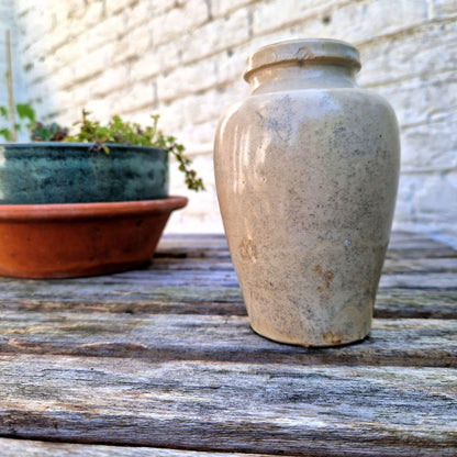 vieux pot faience alimentaire virol