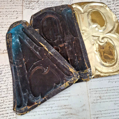 vintage bar letters france