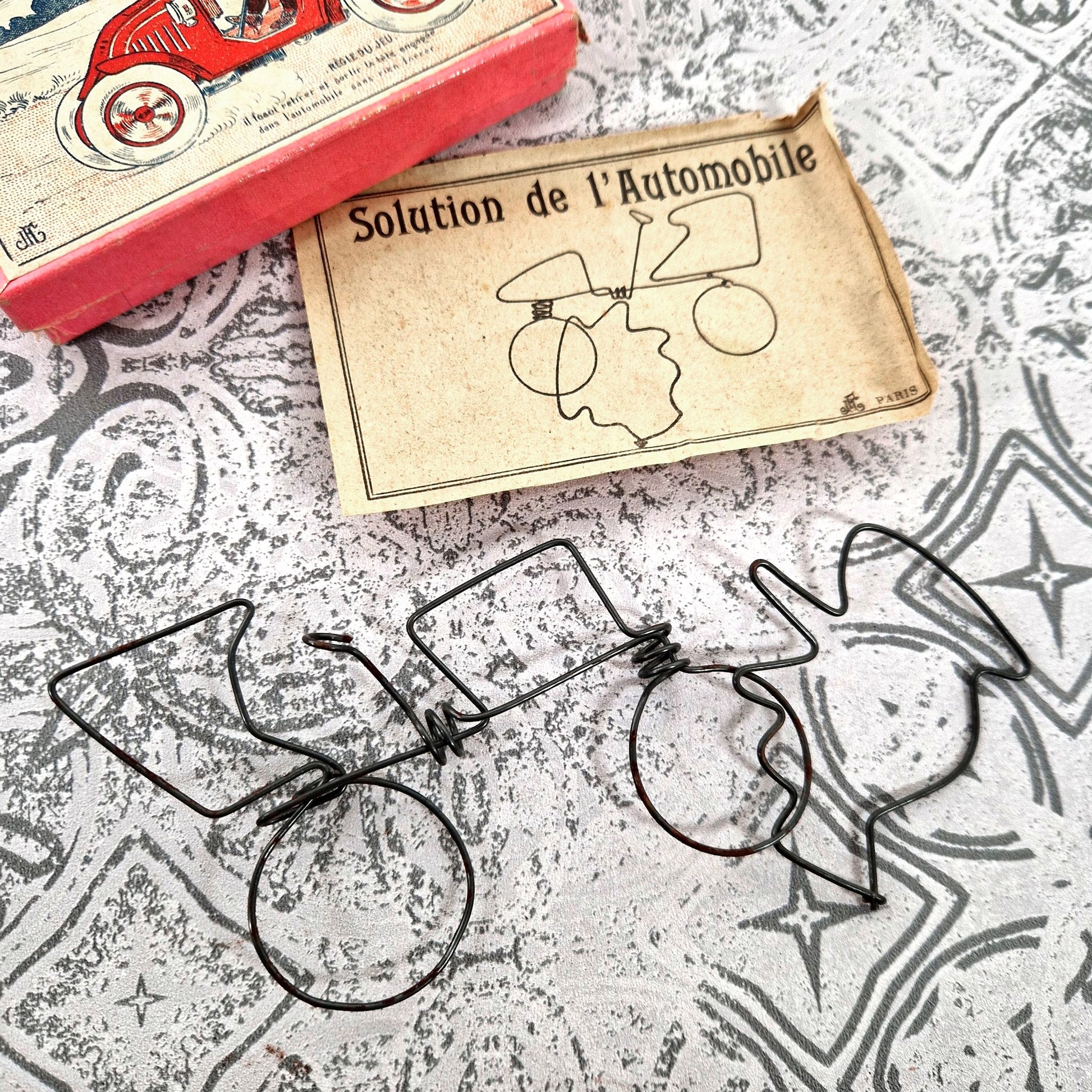 vintage car wire puzzle game