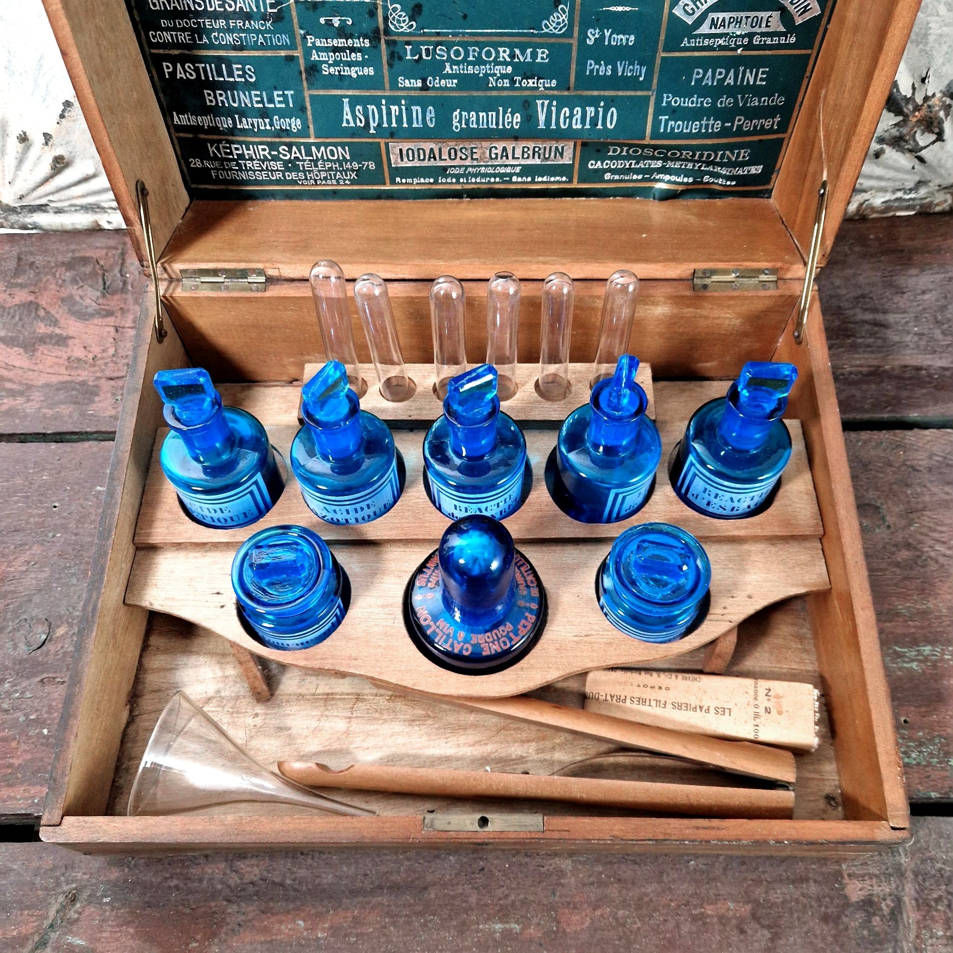 vintage chemist apothecary kit