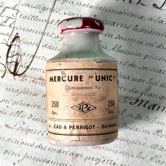 vintage chemistry jar perrigot
