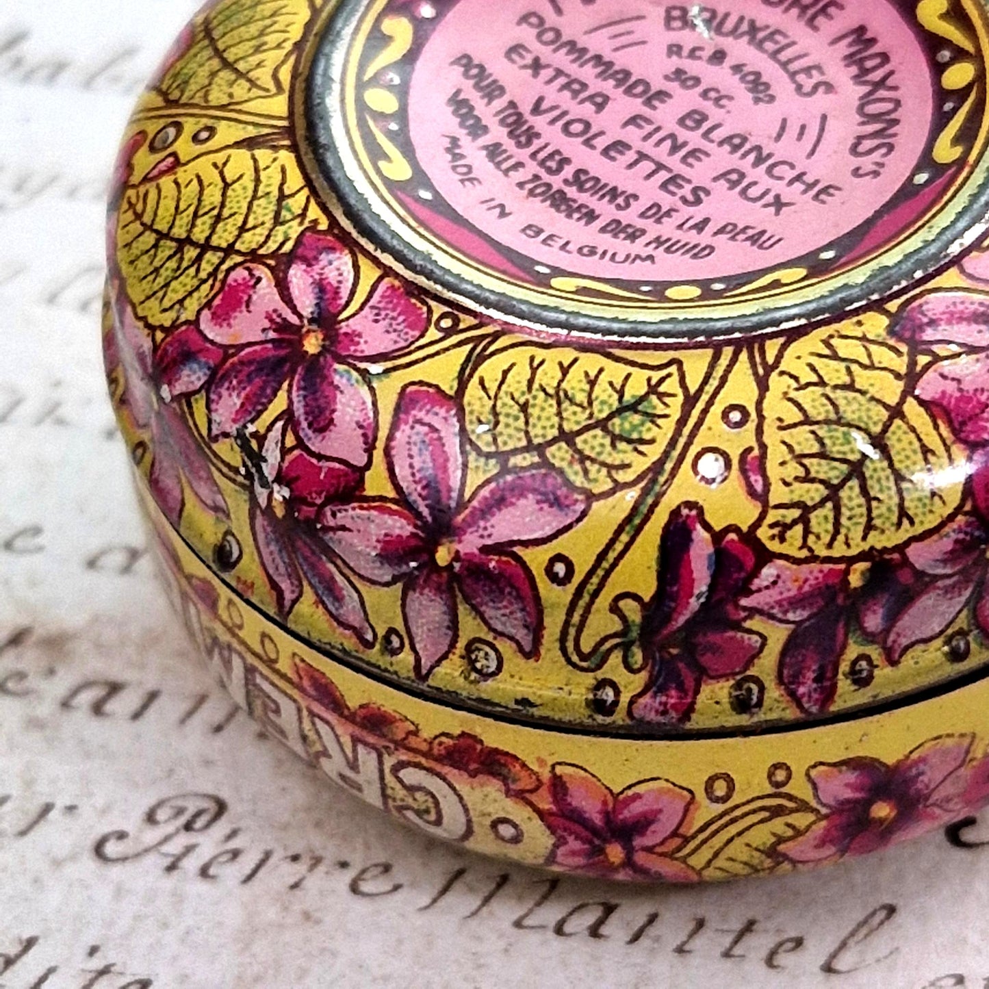 vintage cosmetic tin belgian art deco