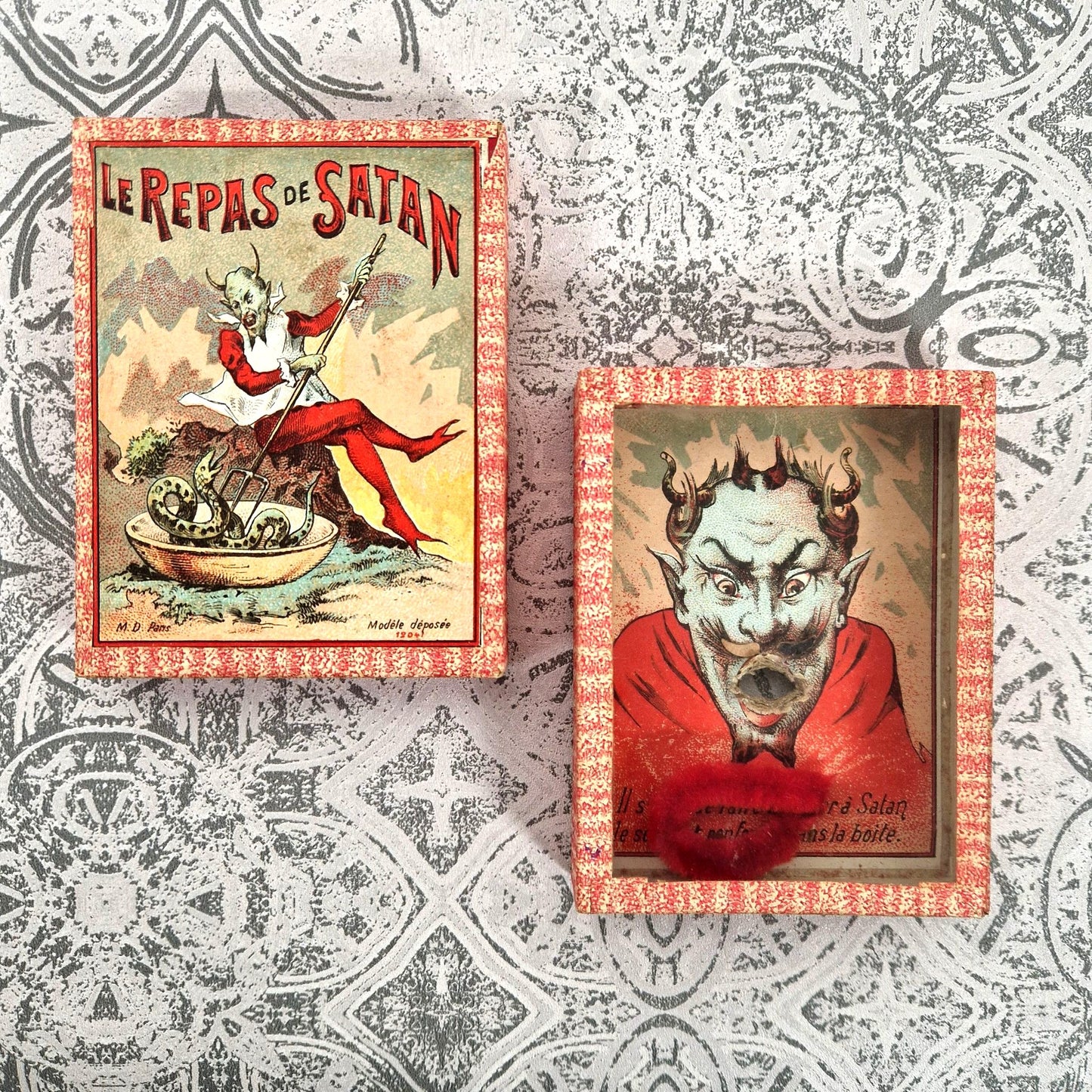 vintage french devil game md paris