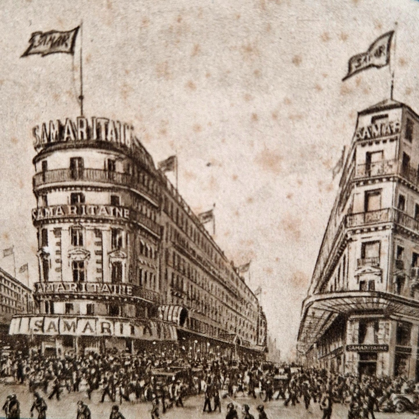 vintage samaritaine paris board