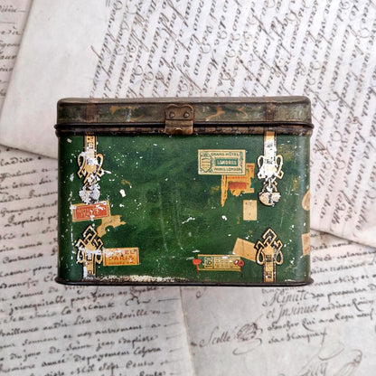 vintage tin creme eclipse polish bag