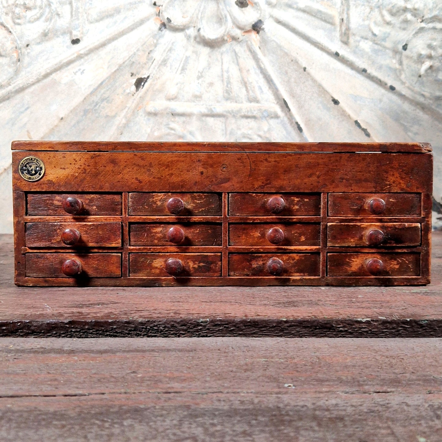 vintage watchmakers cabinet manufrance