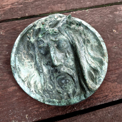 visage du christ en bronze, religieux